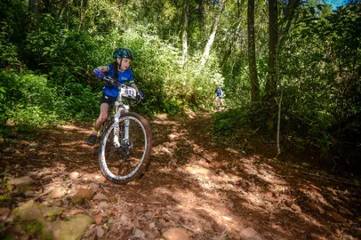 lívia bentamcor pelizzari, de caxias do sul, busca participar da terceira etapa do bike kids brasil, em belo horizonte-mg<!-- NICAID(15210656) -->