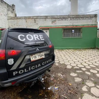 Por suspeitas de manipulação de resultados no futebol, polícia cumpre mandado de busca e apreensão no Farroupilha, em Pelotas<!-- NICAID(15212588) -->