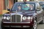 Bentley State Limousine 2002 blindado e com vidros altos, com S.Jorge no radiador.<!-- NICAID(15212770) -->
