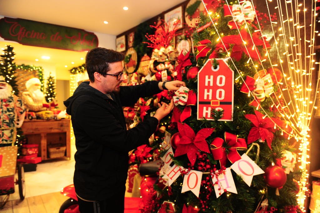 Lojas já vendem decoração de Natal, em Caxias | Pioneiro