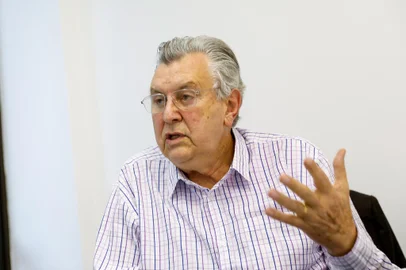 PORTO ALEGRE, RS, BRASIL, 17.08.2022: Entrevista com o candidato a governador do Estado do RS Luis Carlos Heinze. Foto: Camila Hermes/Agencia RBS<!-- NICAID(15178792) -->