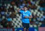 "Agora é esquecer e pensar no próximo jogo", diz Elkeson após derrota do Grêmio para o Sampaio Corrêa