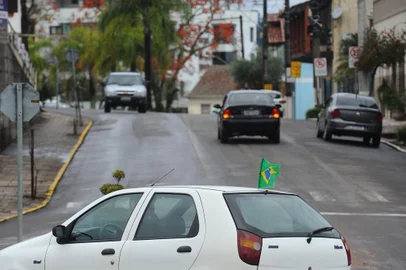NOVA PÁDUA, RS, BRASIL, 06/10/2022. O que pensam os eleitores de Jair Bolsonaro (PL) em Nova Pádua, cidade da Serra onde o atual presidente fez mais votos, proporcionalmente, na região e no país. (Bruno Todeschini/Agência RBS)<!-- NICAID(15229773) -->