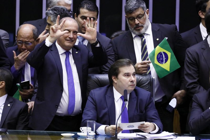Votação do texto-base da PEC 6/2019 - Reforma da Previdência. Ministro-Chefe da Casa Civil do Brasil, Onyx Lorenzoni e Presidente da Câmara, dep. Rodrigo Maia (DEM-RJ)<!-- NICAID(15235946) -->