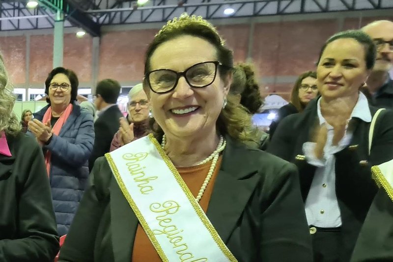 Rainha Regional da Terceira Idade será escolhida no domingo, em Antônio Prado. Atual Rainha: Marilene Amaro, de Antônio Prado<!-- NICAID(15236116) -->