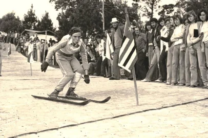 Pista de esqui de Garibaldi. Foto do acervo histórico.<!-- NICAID(15237020) -->