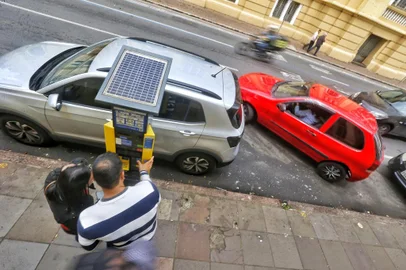 Porto Alegre, RS, Brasil, 21/10/2022 - Preço da Área Azul em Porto Alegre aumentará - Foto: Lauro Alves/Agência RBS<!-- NICAID(15242338) -->