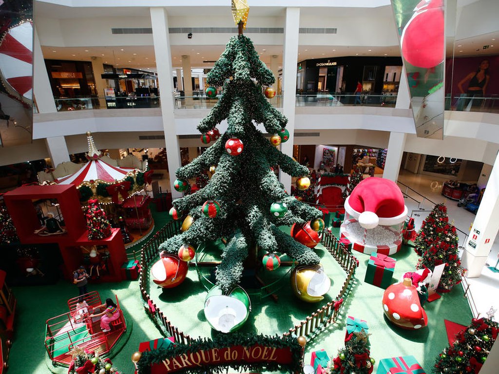 Do tradicional ao inovador, shoppings de Porto Alegre preparam decorações e  programações especiais de Natal | GZH