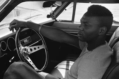 Everaldo em seu carro#Envelope: 95137#Crédito:Nico<!-- NICAID(8574101) -->