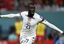 Autor do primeiro gol dos EUA na Copa é filho de Weah, lenda do futebol africano e atual presidente da Libéria