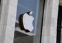 Carro invade loja da Apple nos Estados Unidos, deixa um morto e vários feridos