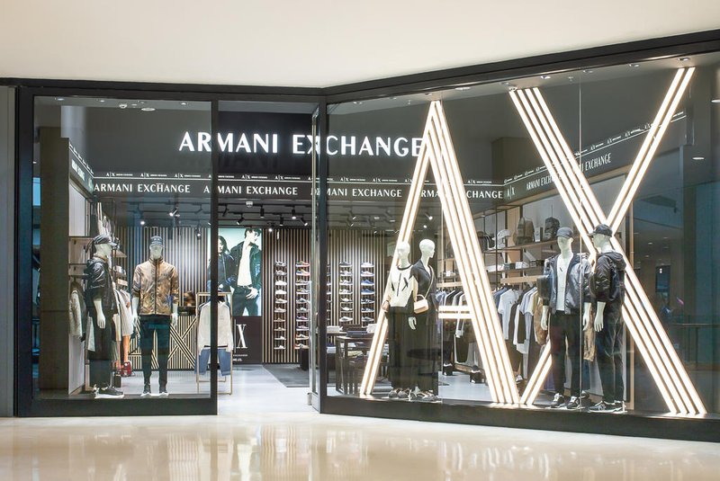 Armani Exchange<!-- NICAID(15273511) -->