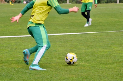 CAXIAS DO SUL, RS, BRASIL, 21/10/2022. Treino do Juventude no CT. (Neimar De Cesero/Agencia RBS)<!-- NICAID(15242398) -->