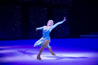 A personagem Elsa, de Frozen, no espetáculo Disney On Ice.<!-- NICAID(15281029) -->