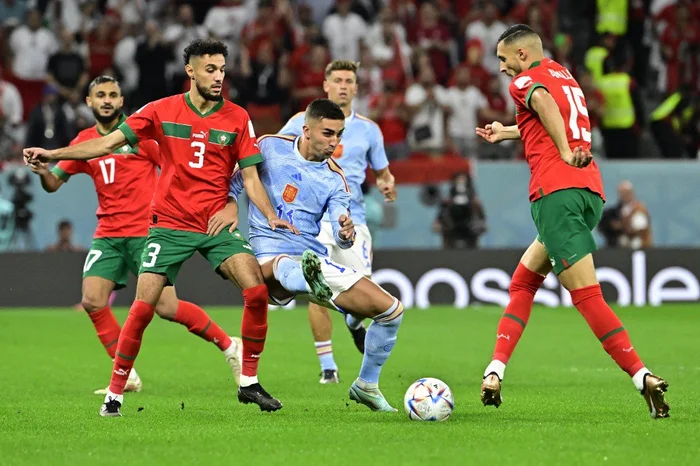 Nas penalidades, Marrocos bate a Espanha e garante vaga nas quartas de  final - ISTOÉ Independente