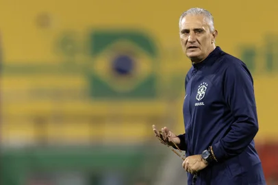 Treino da Seleção Brasileira no Estádio Grand Hamad, em Doha, no Catar. Na foto, o técnico Tite.<!-- NICAID(15274140) -->