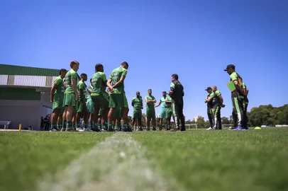 verdão inicia a preparação para 2023, visando Gauchão, Copa do Brasil e Série B<!-- NICAID(15292880) -->
