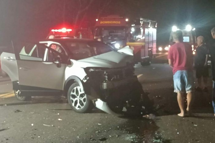 Gol bateu em um Renault Capture que vinha no sentido contrário