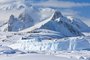 Cadeia de montanhas na Antártica - Foto: Goinyk/stock.adobe.comIndexador: Volodymyr GoinykFonte: 28270260<!-- NICAID(15304510) -->