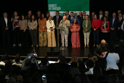 LULA ANÚNCIO DE MINISTROSDF - LULA-ANÚNCIO-MINISTROS - GERAL - O presidente eleito Lula durante anúncio de ministros do governo eleito, no Centro Cultural Banco do Brasil (CCBB) em Brasília (DF), nesta quinta-feira (29). 29/12/2022 - Foto: FáTIMA MEIRA/FUTURA PRESS/FUTURA PRESS/ESTADÃO CONTEÚDOEditoria: GERALLocal: BRASÍLIAIndexador: FáTIMA MEIRAFotógrafo: FUTURA PRESS<!-- NICAID(15307650) -->