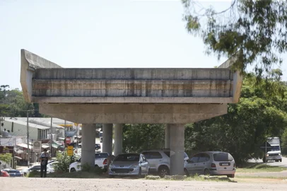 Eldorado do Sul, RS, BRASIL, 06/01/2023- Obras federais paralisadas no RS.Viadutos em Eldorado do Sul seguem sem finalização. Foto: Lauro Alves  / Agencia RBS<!-- NICAID(15314018) -->