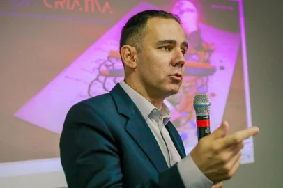Secretário municipal de Desenvolvimento Econômico e Turismo, Vicente Perrone<!-- NICAID(15317172) -->