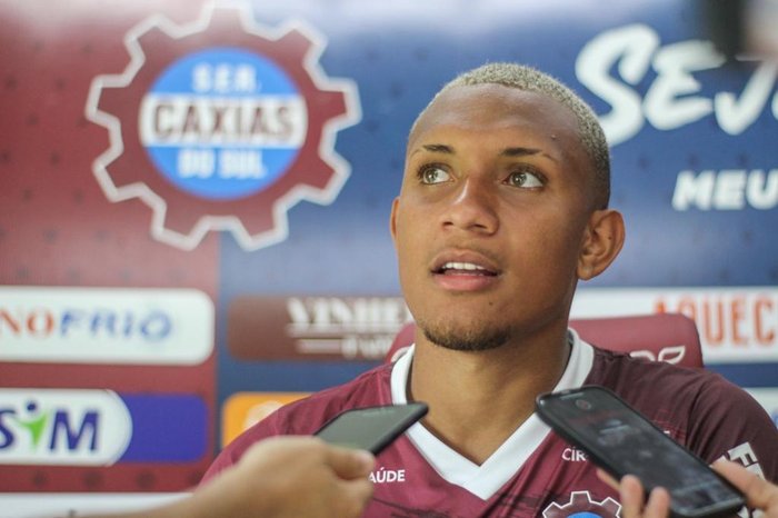 Wesley quer vitória sobre o Grêmio em estreia na Série B, Esporte