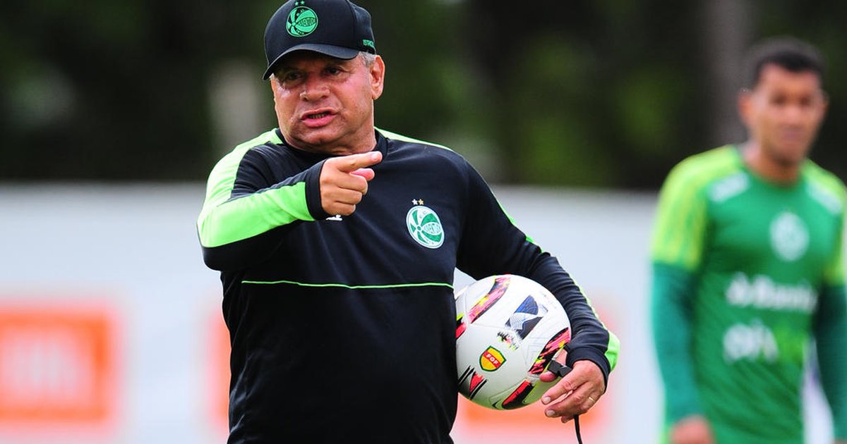 Com baixa de última hora, Celso Roth escala o Juventude contra o Inter ...