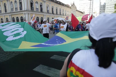 PORTO ALEGRE, RS, BRASIL 19/01/2016 - Evento começou hoje, em Porto Alegre, com marcha que saiu do Largo Glênio Peres em direção ao Largo Zumbi dos Palmares, onde haverá shows musicais. (FOTO: ANDRÉ ÁVILA/ AGÊNCIA RBS).<!-- NICAID(11957292) -->