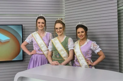 Soberanas da 48° Festa do Figo fazem visita ao grupo RBS, em Caxias do Sul <!-- NICAID(15330538) -->