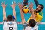 Brazils Wallace de Souza spikes the ball in the mens bronze medal volleyball match between Argentina and Brazil during the Tokyo 2020 Olympic Games at Ariake Arena in Tokyo on August 7, 2021. (Photo by JUNG Yeon-je / AFP)Editoria: SPOLocal: TokyoIndexador: JUNG YEON-JESecao: volleyballFonte: AFPFotógrafo: STF<!-- NICAID(15336323) -->