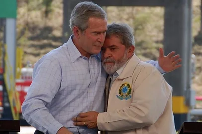 Os Presidentes Bush e Lula em São Paulo, 9 de março de 2007. (Foto: Embaixada dos EUA)<!-- NICAID(15345050) -->