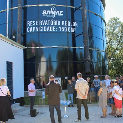 Samae qualifica distribuição de água para o Reolon. Autarquia entregou à comunidade reservatório com capacidade para 1,5 milhão de litros<!-- NICAID(15347415) -->
