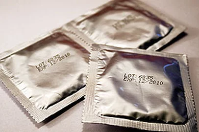 camisinha dsts aids preservativo vida feminina hpv herpes 28/04/2008
