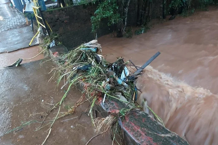 Cidade deve começar a limpeza neste sábado