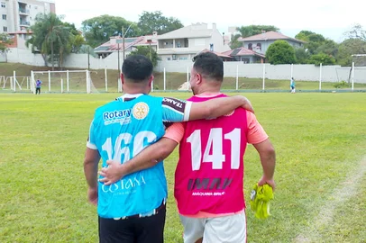 Grenal de 12 horas em Santa Rosa<!-- NICAID(16025642) -->