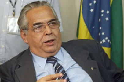 eurico miranda - diretor - futebol - dirigente - vasco - 19/01/2010 