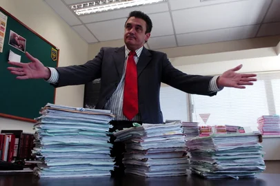 zol - homicídios - Inquéritos de assassinatos - Eugênio Paes Amorim, Promotor de Justiça