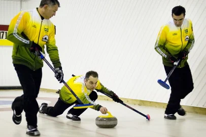 zol - curling - seleção brasileira - 27022010