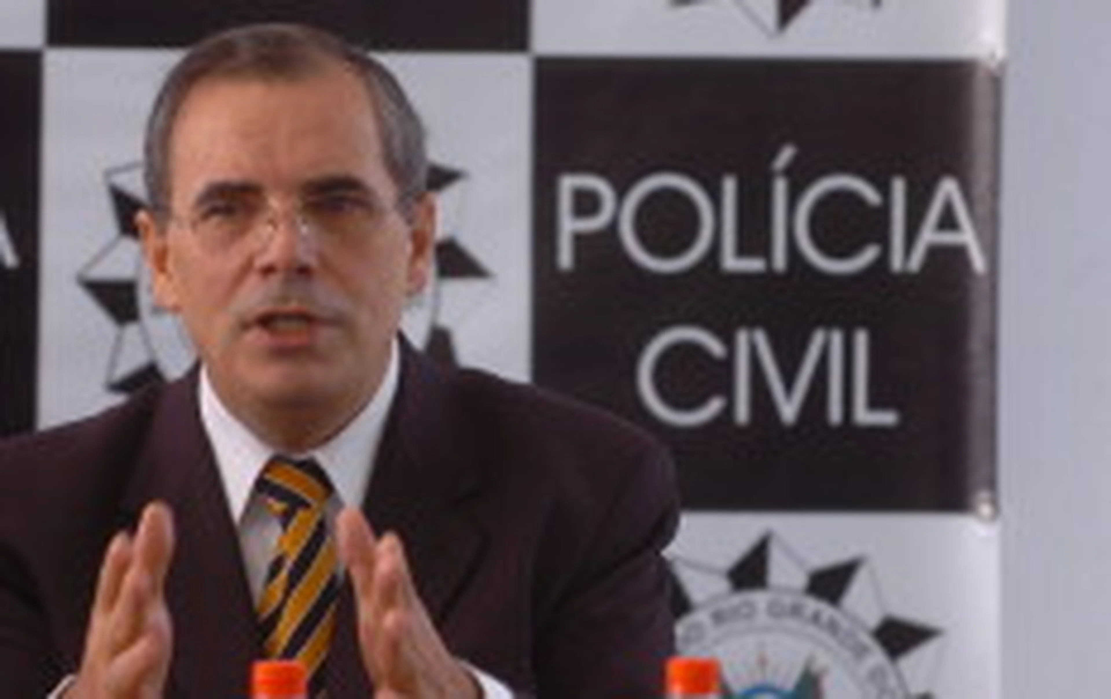 Emílio Pedroso/null