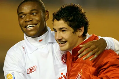alexandre pato - luiz adriano - inter - colorado - al ahly - mundial de clubes - tóquio - japão - 13/12/2006 - 13/12/2010 